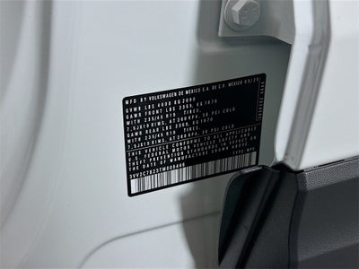 2026 Volkswagen Taos 1.5T SE Black