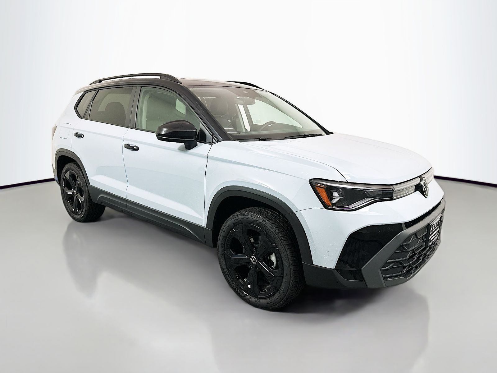 2026 Volkswagen Taos 1.5T SE Black