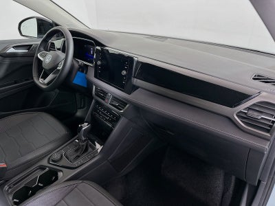 2026 Volkswagen Taos 1.5T SE Black