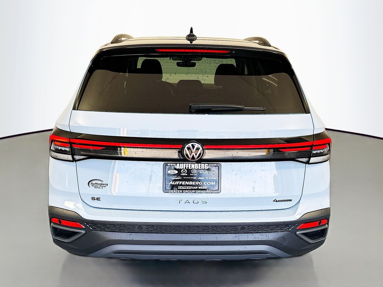 2026 Volkswagen Taos 1.5T SE Black
