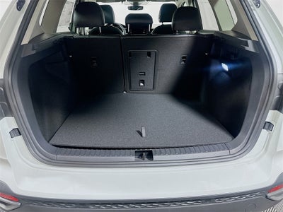 2026 Volkswagen Taos 1.5T SE Black