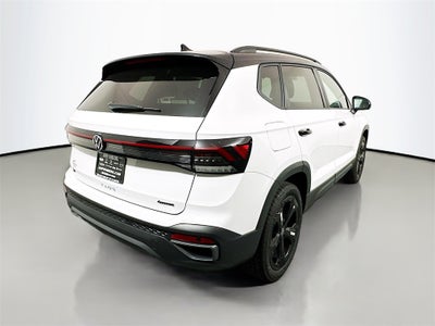 2026 Volkswagen Taos 1.5T SE Black