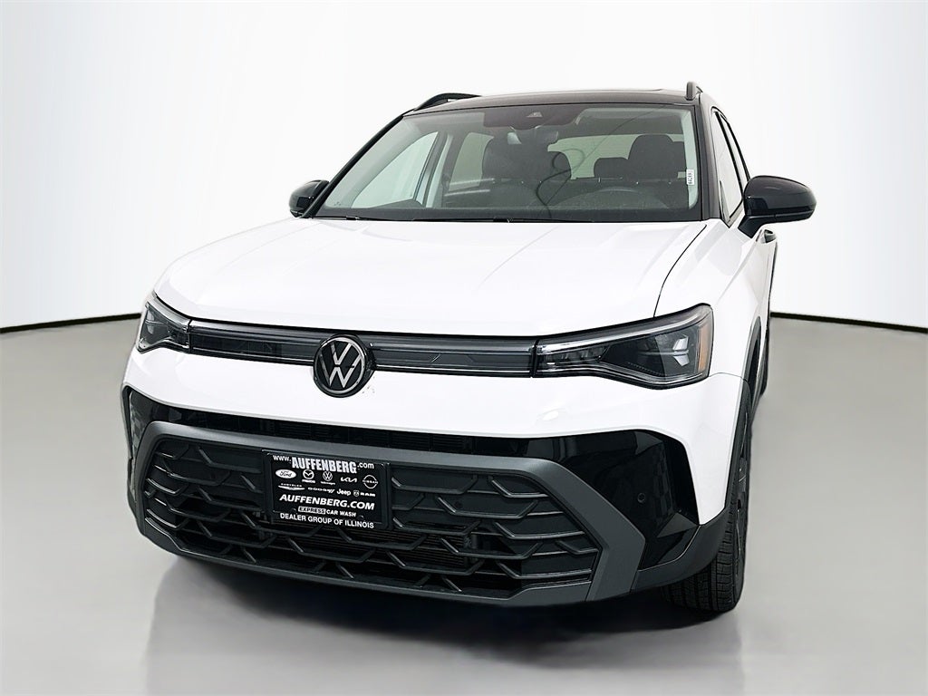 2026 Volkswagen Taos 1.5T SE Black