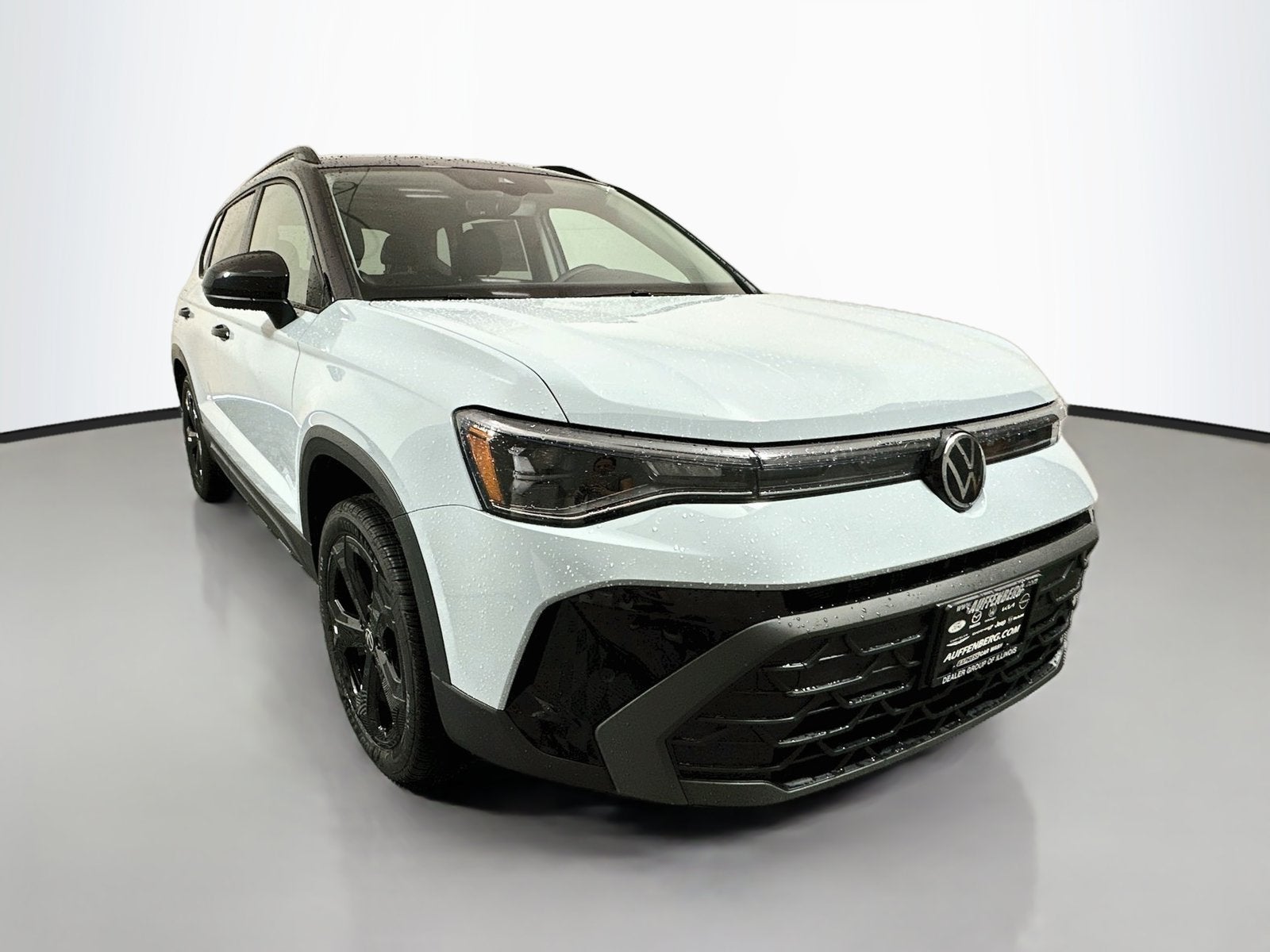2026 Volkswagen Taos 1.5T SE Black