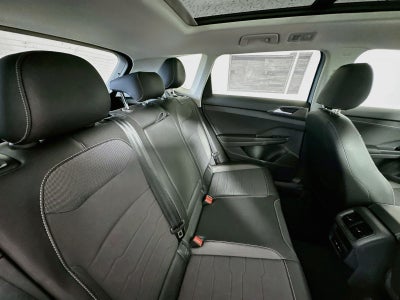 2026 Volkswagen Taos 1.5T SE Black