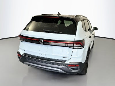 2026 Volkswagen Taos 1.5T SE Black