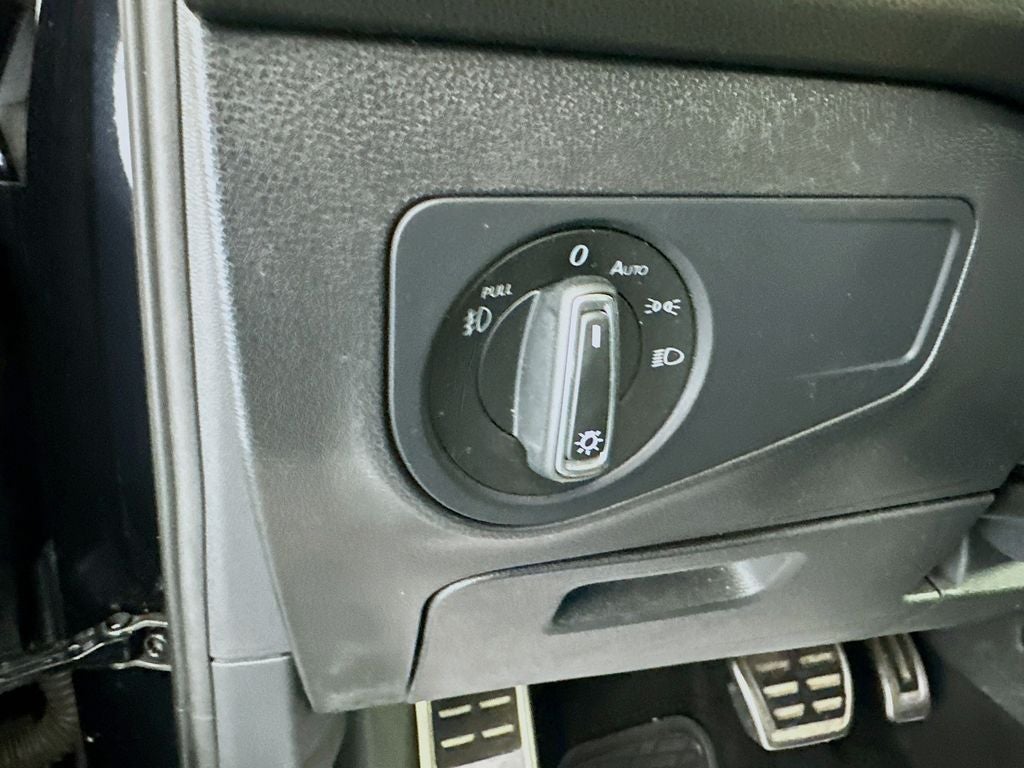 2021 Volkswagen Tiguan SE R-Line Black