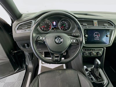 2021 Volkswagen Tiguan SE R-Line Black