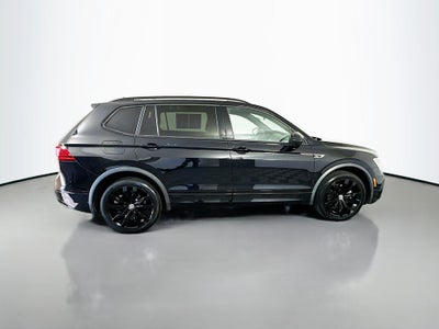 2021 Volkswagen Tiguan SE R-Line Black