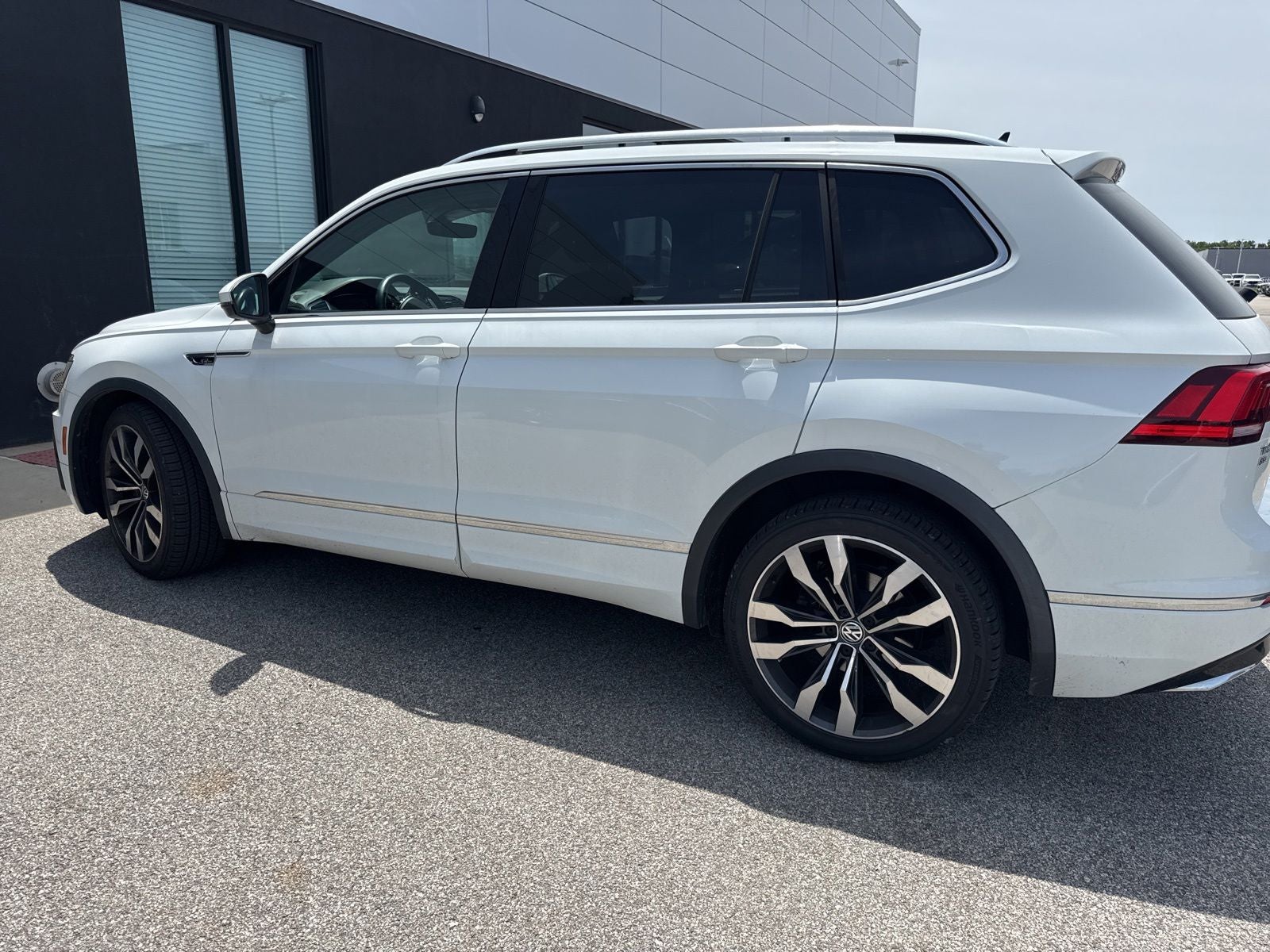 2019 Volkswagen Tiguan SEL Premium R-Line