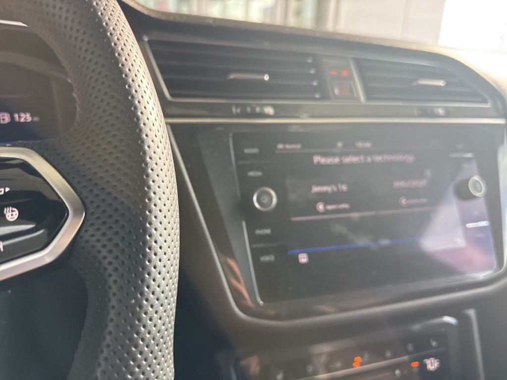 2022 Volkswagen Tiguan SEL R-Line