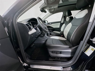 2026 Volkswagen Taos 1.5T SEL