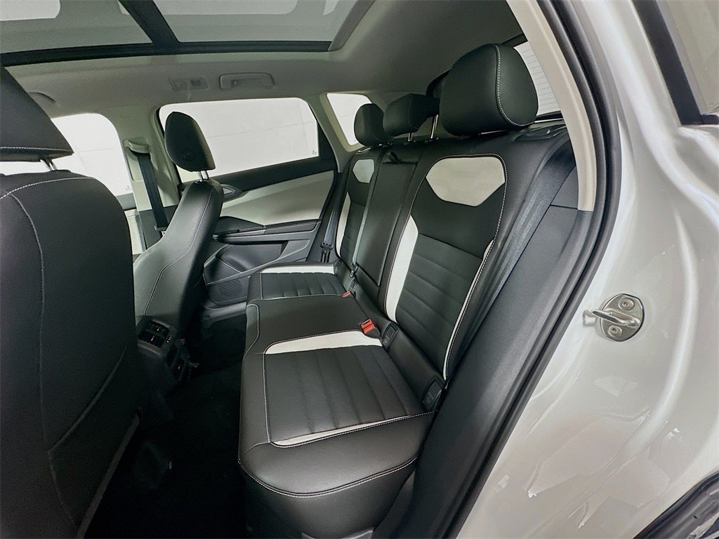 2025 Volkswagen Taos 1.5T SEL