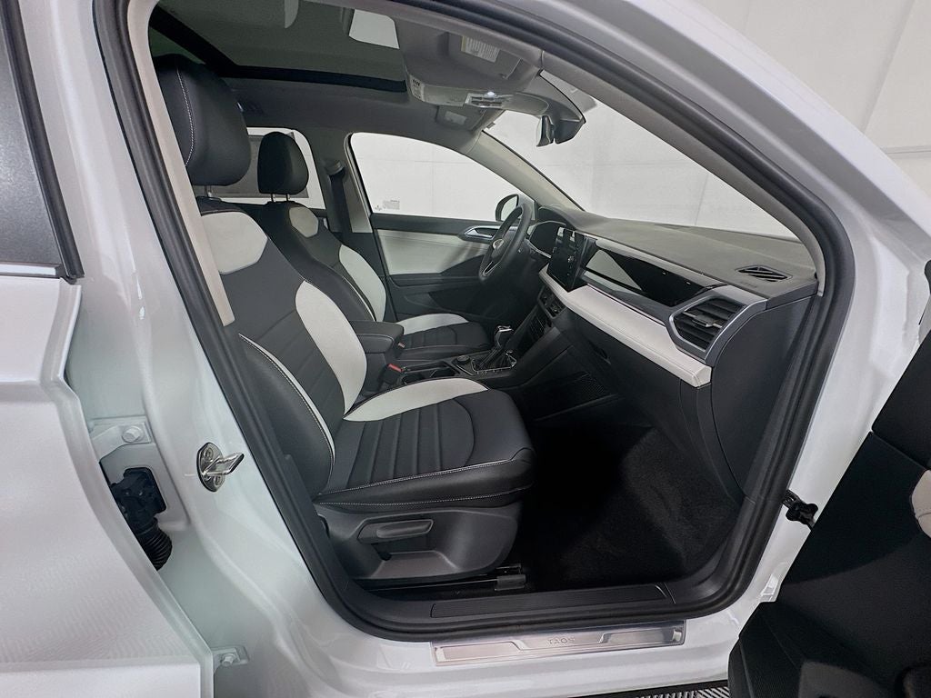 2026 Volkswagen Taos 1.5T SEL