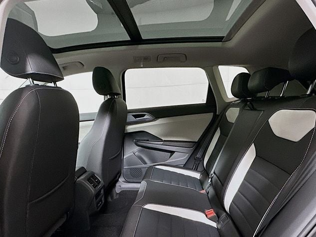 2026 Volkswagen Taos 1.5T SEL