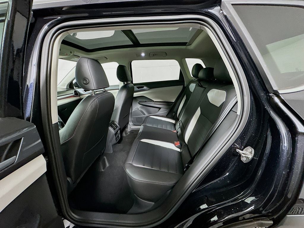 2026 Volkswagen Taos 1.5T SEL