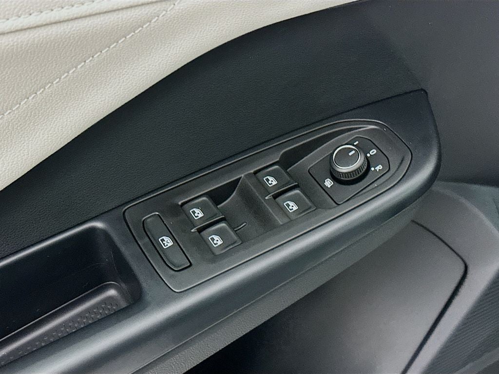 2026 Volkswagen Taos 1.5T SEL