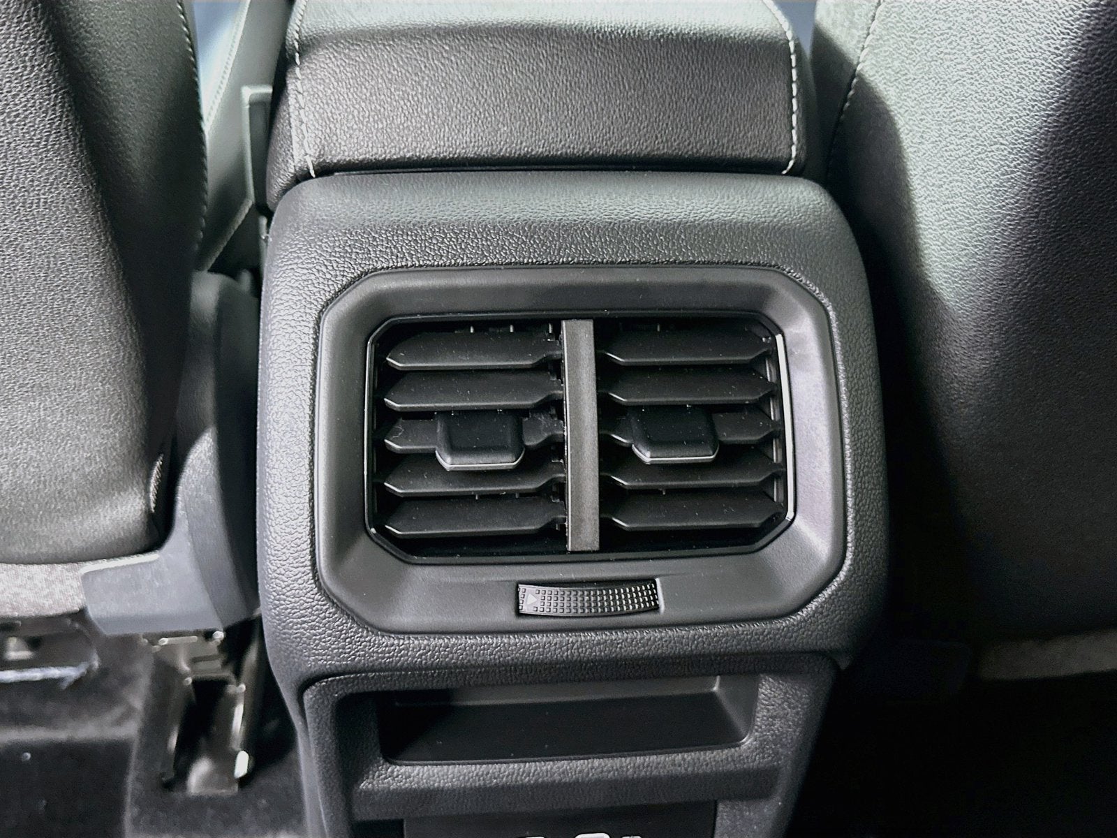 2027 Volkswagen Taos 1.5T SEL