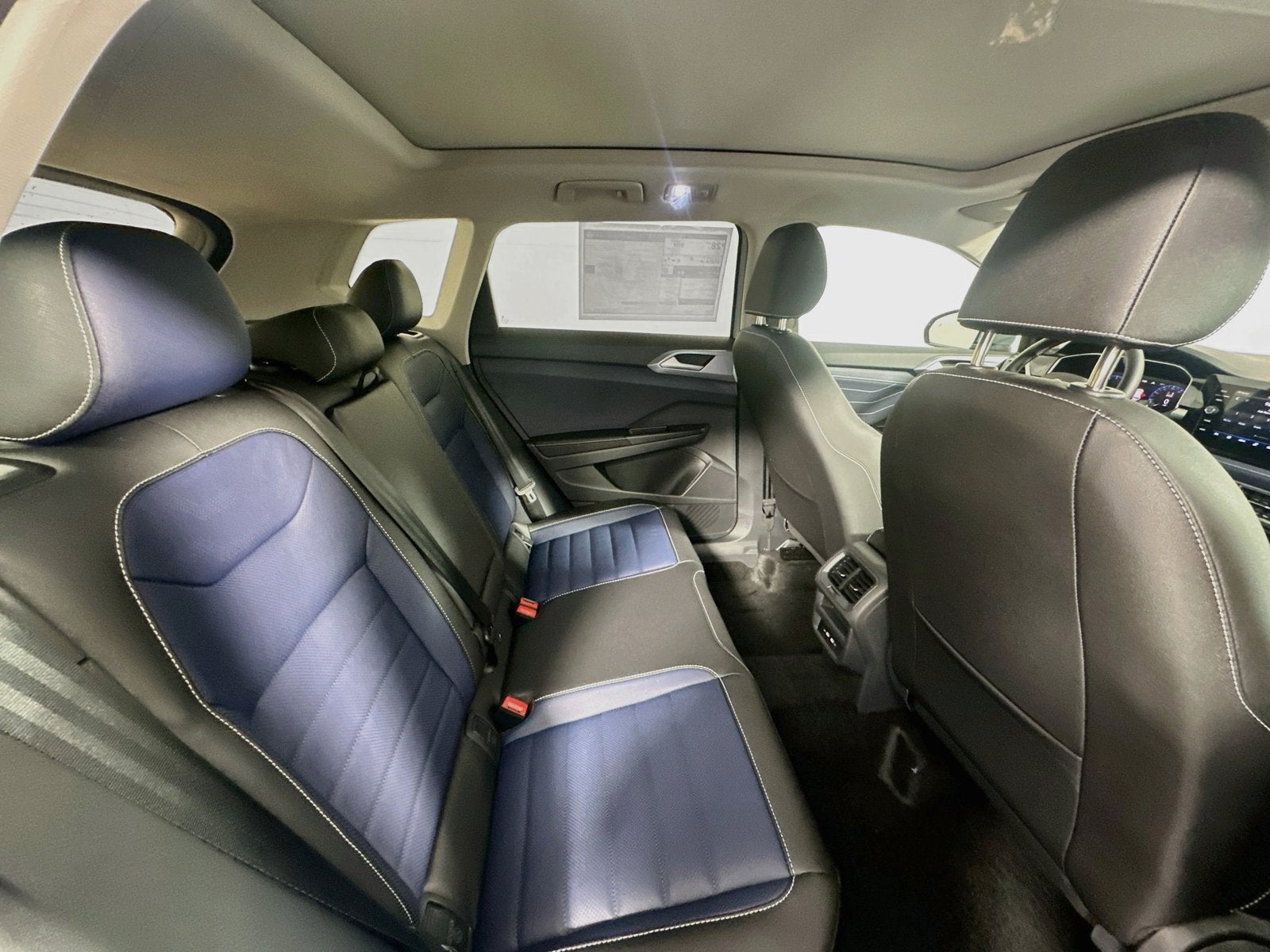 2027 Volkswagen Taos 1.5T SEL