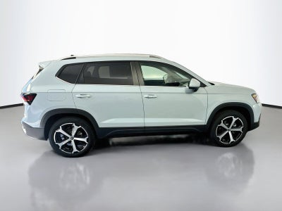 2027 Volkswagen Taos 1.5T SEL