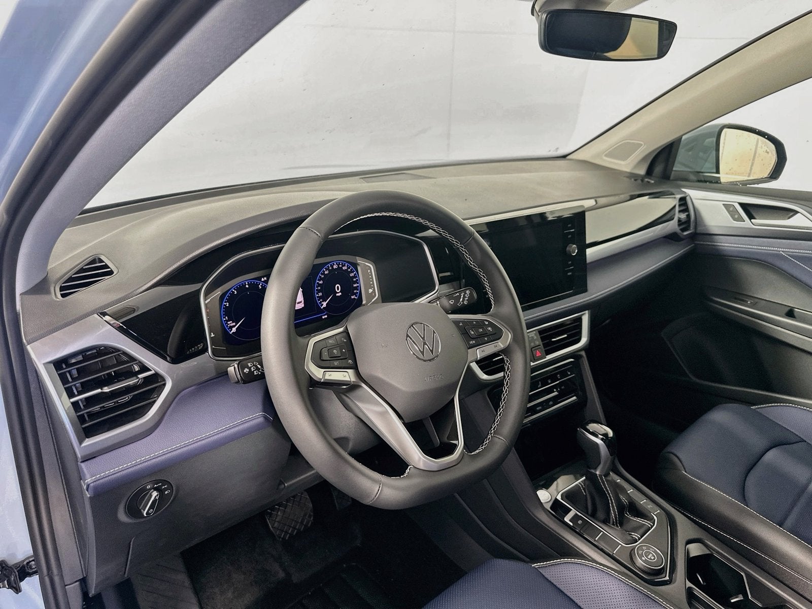 2027 Volkswagen Taos 1.5T SEL
