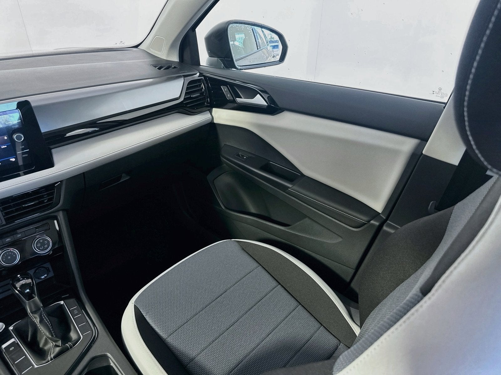 2027 Volkswagen Taos 1.5T S