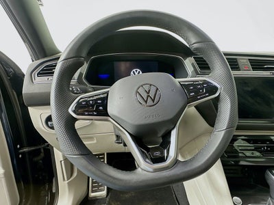 2022 Volkswagen Tiguan SE R-Line Black