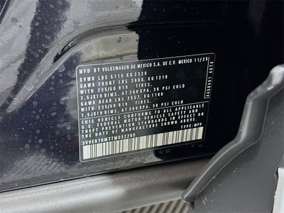 2026 Volkswagen Tiguan 2.0T SE