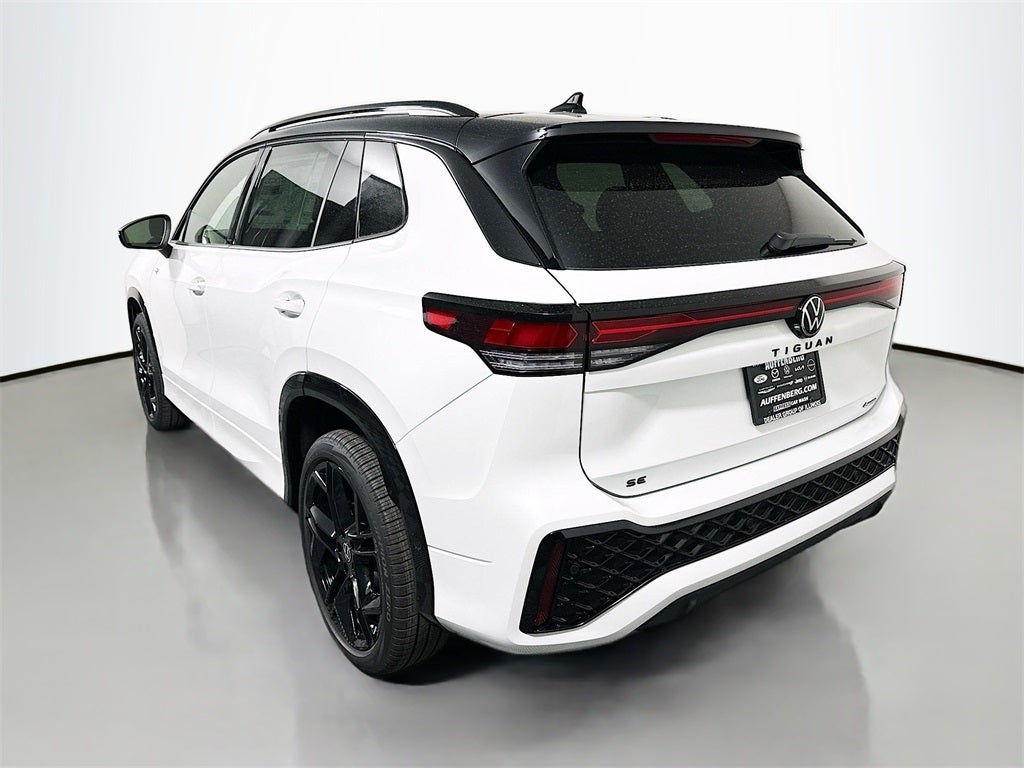 2026 Volkswagen Tiguan 2.0T SE R-Line Black