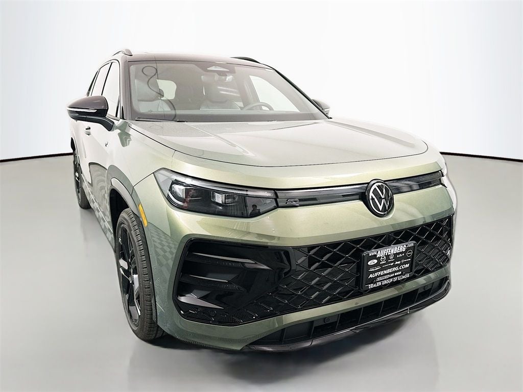 2026 Volkswagen Tiguan SE R-Line Black