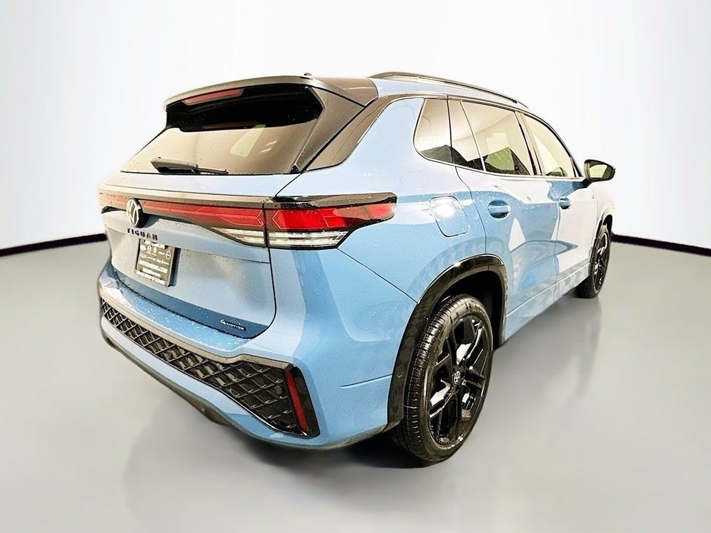 2026 Volkswagen Tiguan 2.0T SE R-Line Black