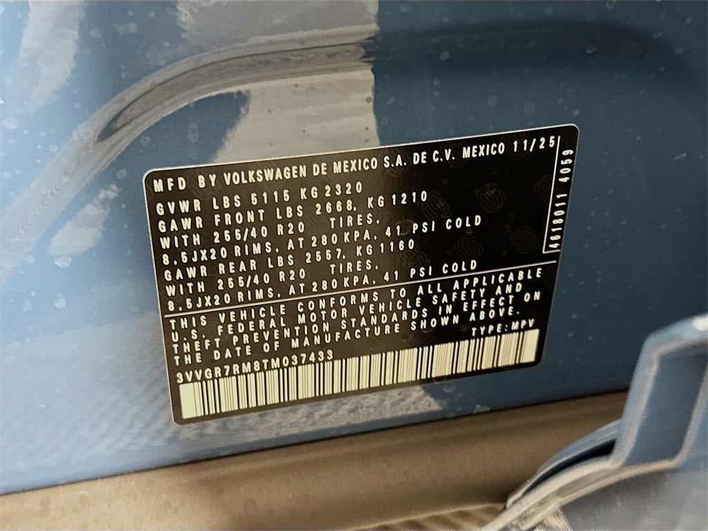 2026 Volkswagen Tiguan 2.0T SE R-Line Black