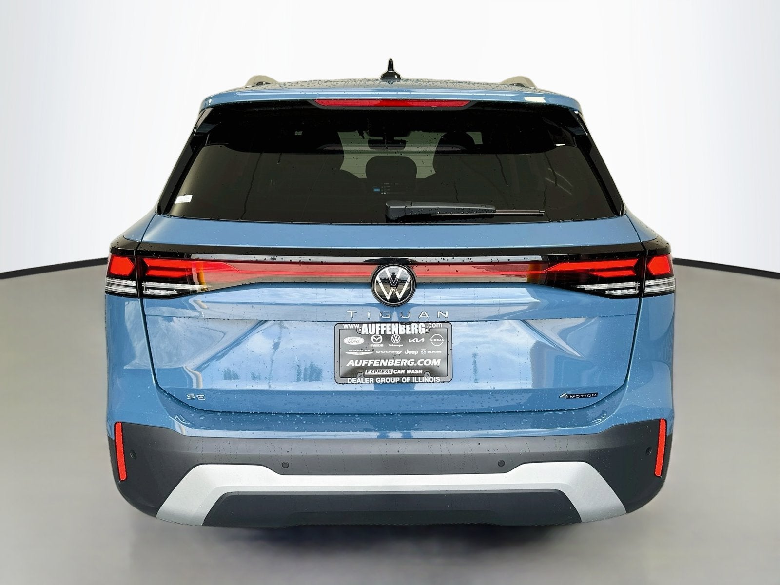 2026 Volkswagen Tiguan 2.0T SE
