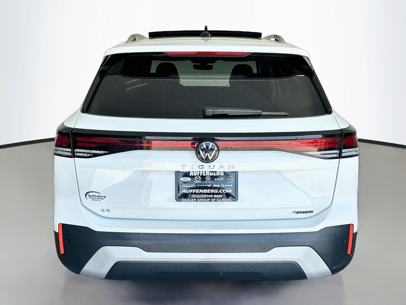 2026 Volkswagen Tiguan 2.0T SE
