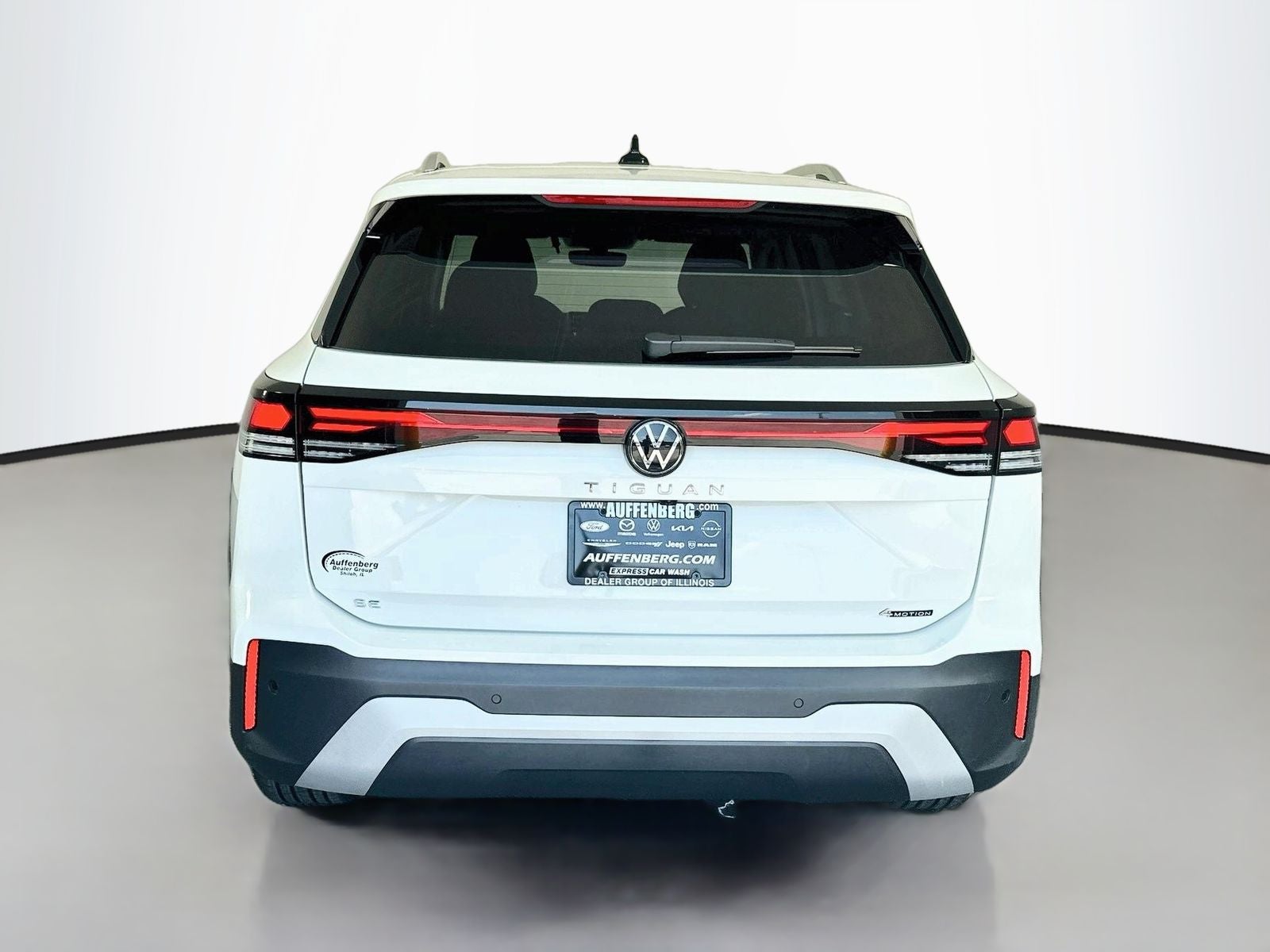 2026 Volkswagen Tiguan 2.0T SE