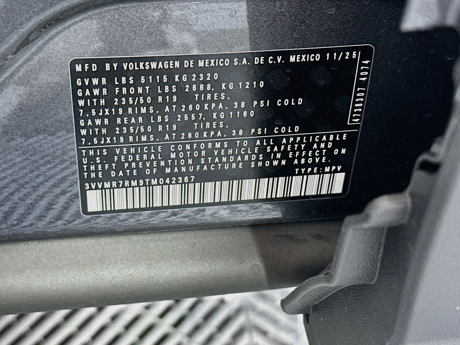 2026 Volkswagen Tiguan 2.0T SE