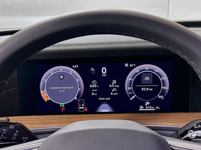 2026 Volkswagen Tiguan 2.0T SEL R-Line