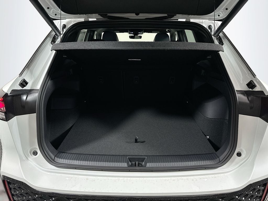 2026 Volkswagen Tiguan 2.0T SEL R-Line