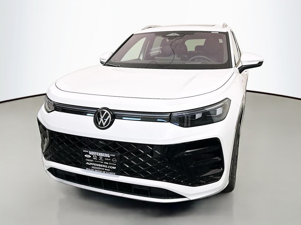 2026 Volkswagen Tiguan 2.0T SEL R-Line