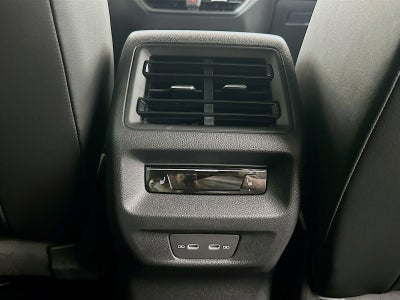 2026 Volkswagen Tiguan 2.0T SEL R-Line