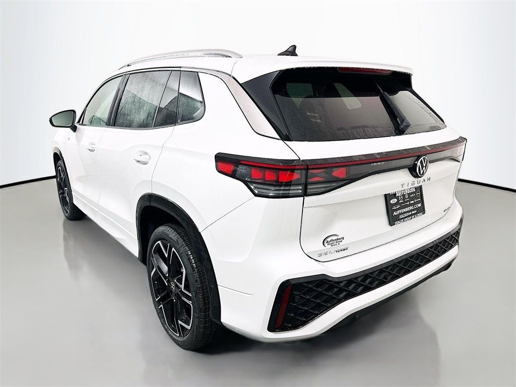 2026 Volkswagen Tiguan 2.0T SEL R-Line Turbo