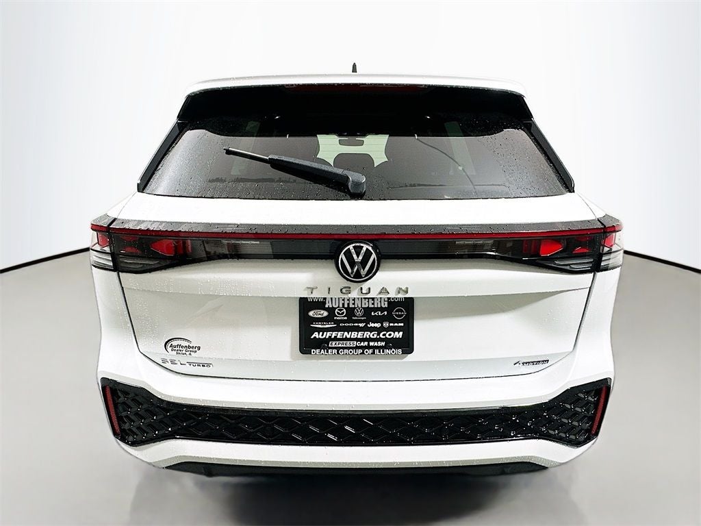 2026 Volkswagen Tiguan 2.0T SEL R-Line Turbo