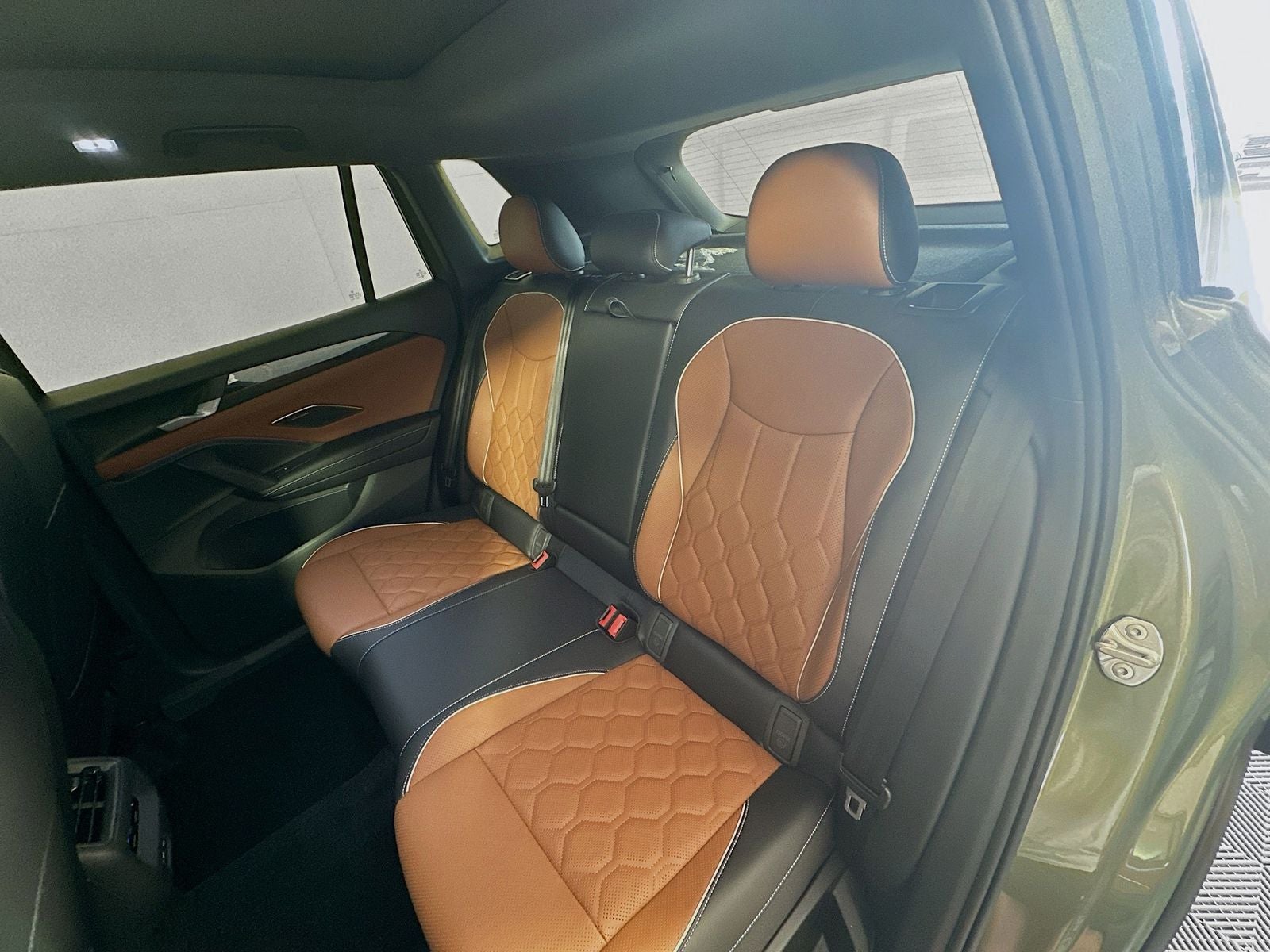 2026 Volkswagen Tiguan SEL R-Line Turbo 4MOTION