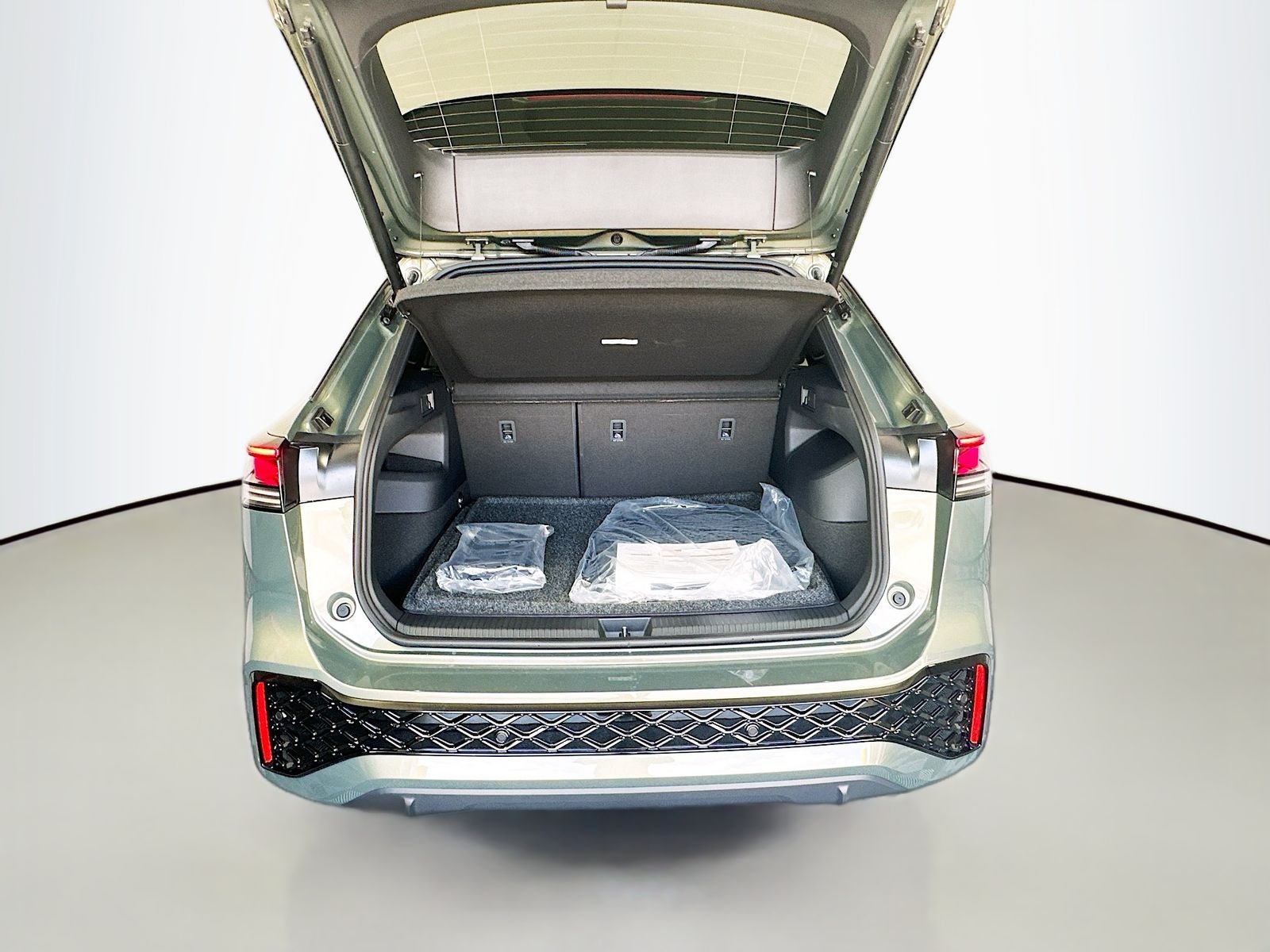 2026 Volkswagen Tiguan SEL R-Line Turbo 4MOTION