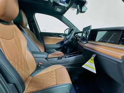 2026 Volkswagen Tiguan 2.0T SEL R-Line