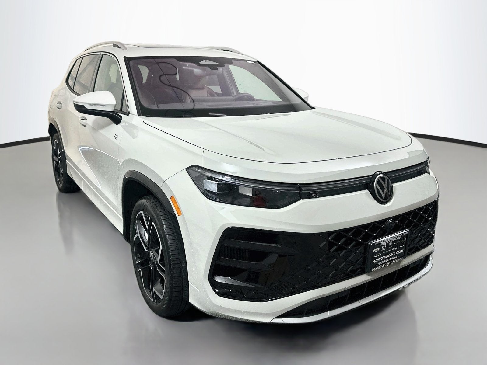 2026 Volkswagen Tiguan SEL R-Line Turbo