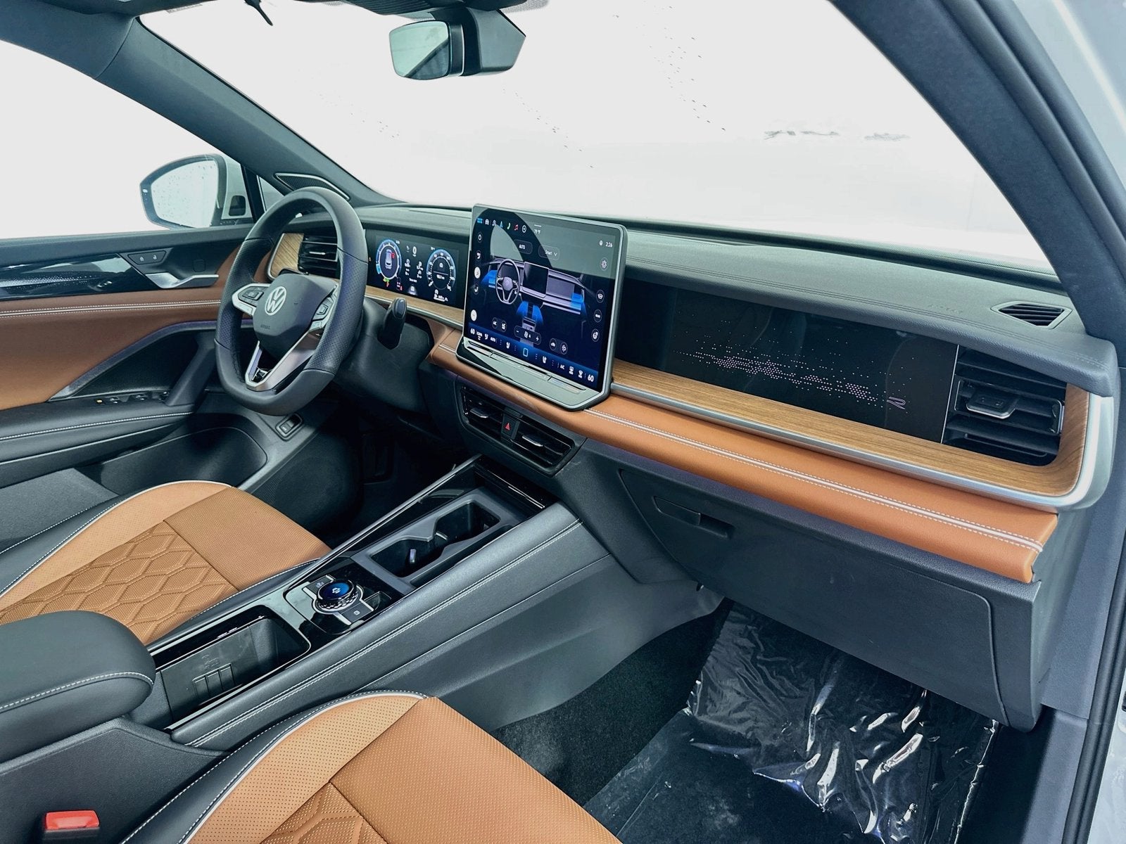 2026 Volkswagen Tiguan SEL R-Line Turbo