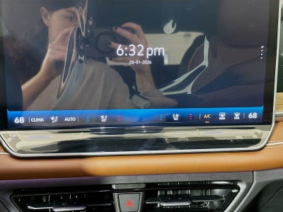 2026 Volkswagen Tiguan 2.0T SEL R-Line