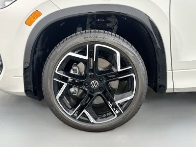 2026 Volkswagen Tiguan 2.0T SEL R-Line
