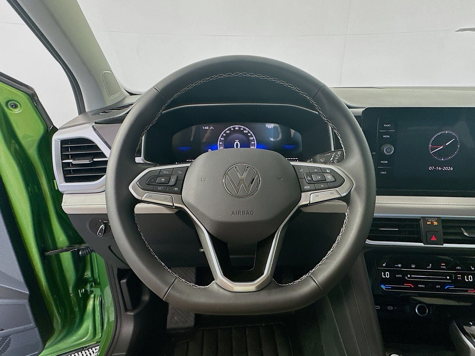 2026 Volkswagen Taos 1.5T SE